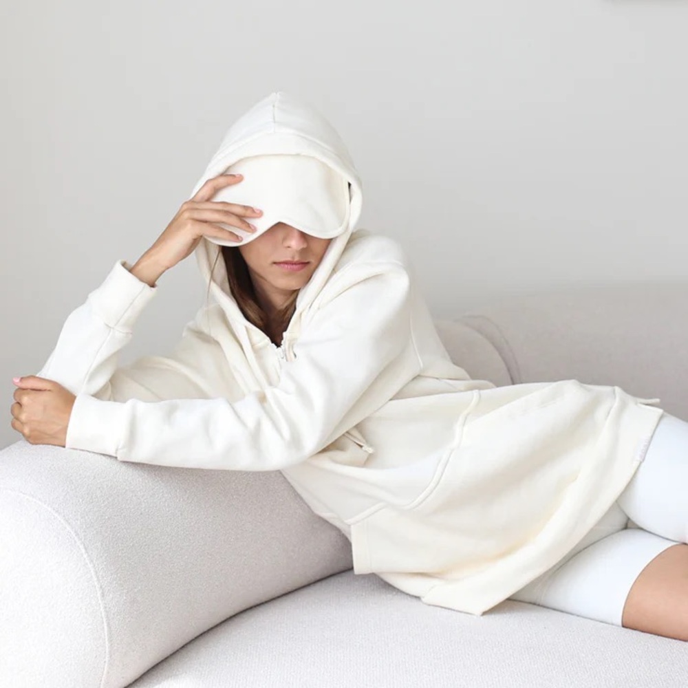 Pond LA Essentials Travel Hoodie
